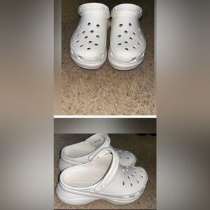 Crocs bae platform clogs white sz 9 runs big great price! & condition